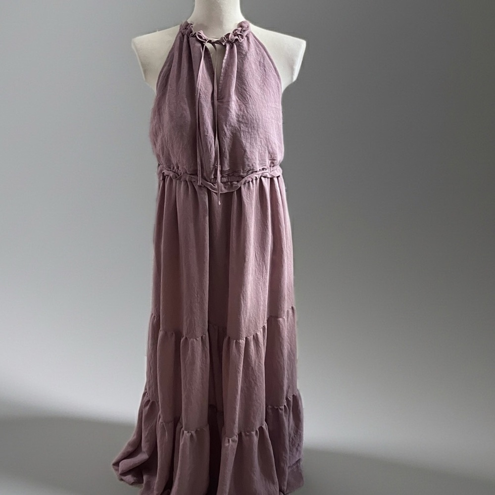 Women's Fashion On Earth Halter Tiered Maxi Dress in Dusty Mauve Sz L Like New